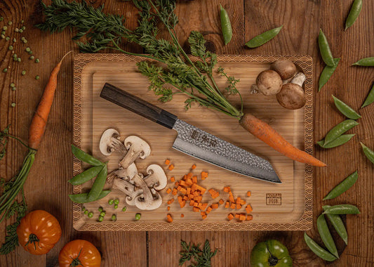 190 mm Kiritsuke knife with VG-10 Damascus blade and octagonal pakkawood handle.