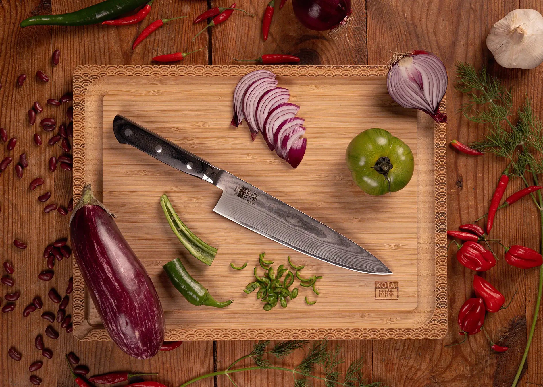 200 mm Gyuto knife with MVS10Cob Damascus blade and pakkawood handle.