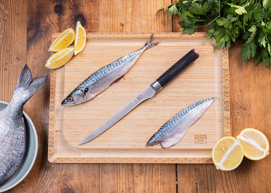 20 cm flexible fillet knife made of 440C steel with pakkawood handle.