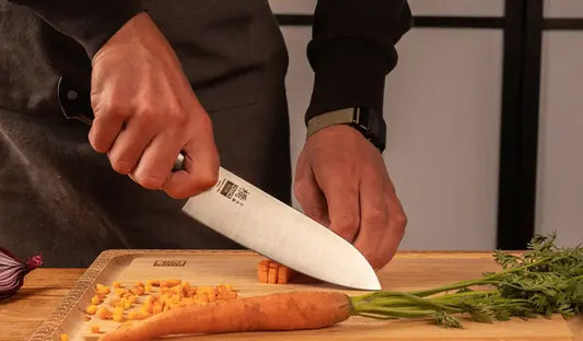 Comment tenir un couteau de cuisine How to handle a kitchen knife