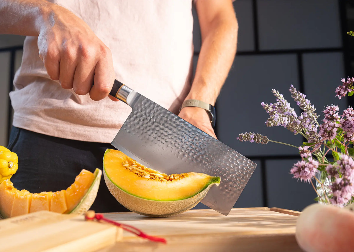 Cleaver of our Pakka San-Mai Collection.