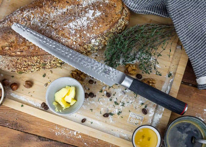 Serrated Bread Knife 200 mm blade - Pakka Collection