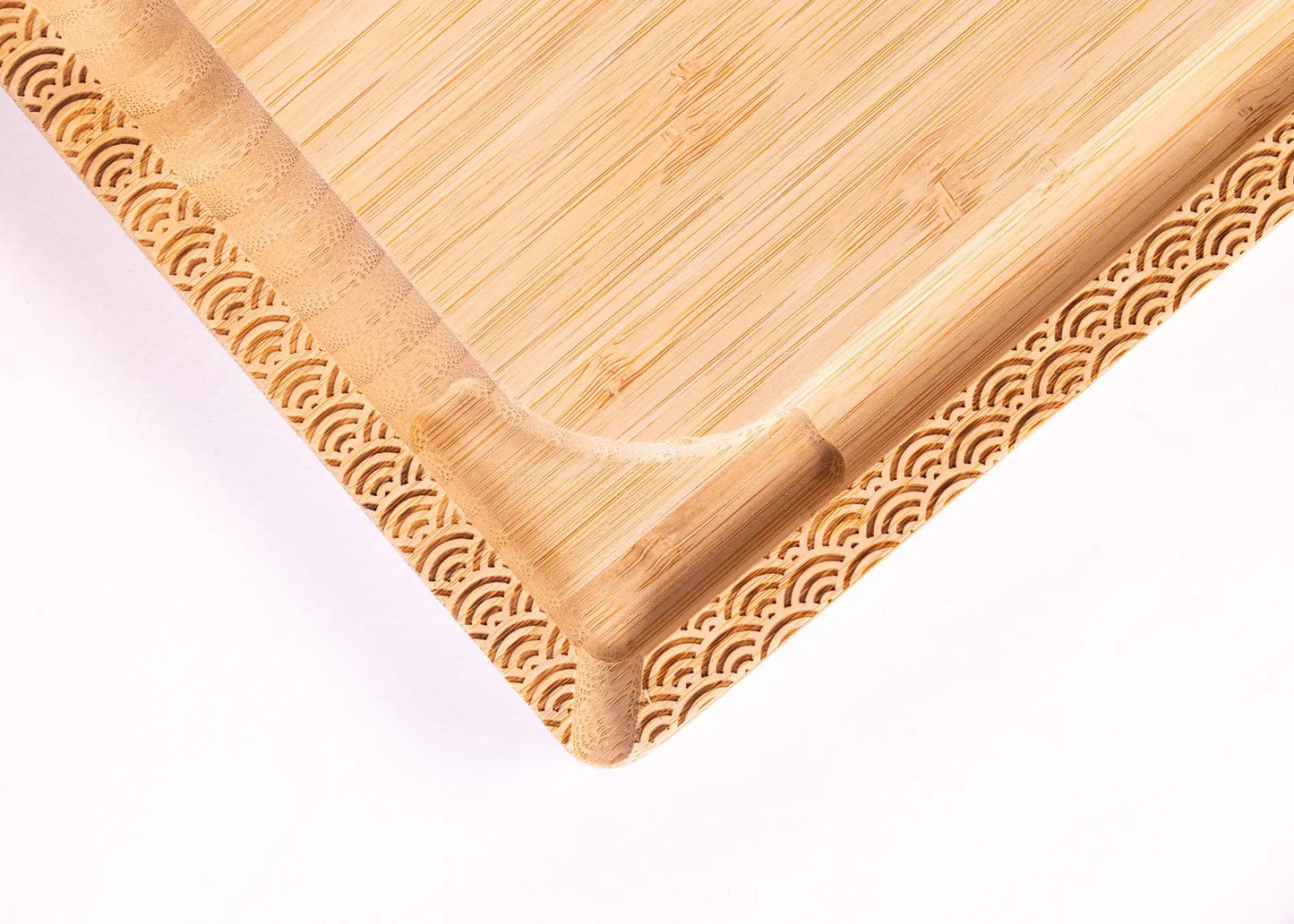 Tagliere in Bambù (motivo ondulato) – 40 × 30 × 2 cm