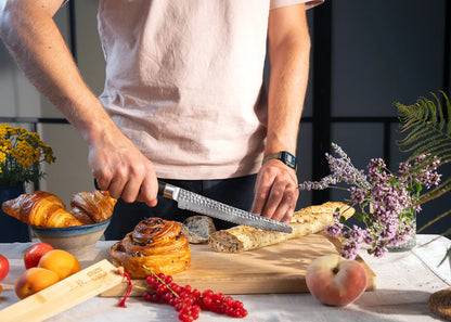 Serrated Knife 200 mm - Pakka San-Mai Collection