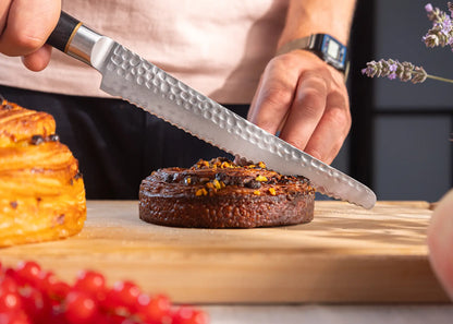 Serrated Knife 200 mm - Pakka San-Mai Collection