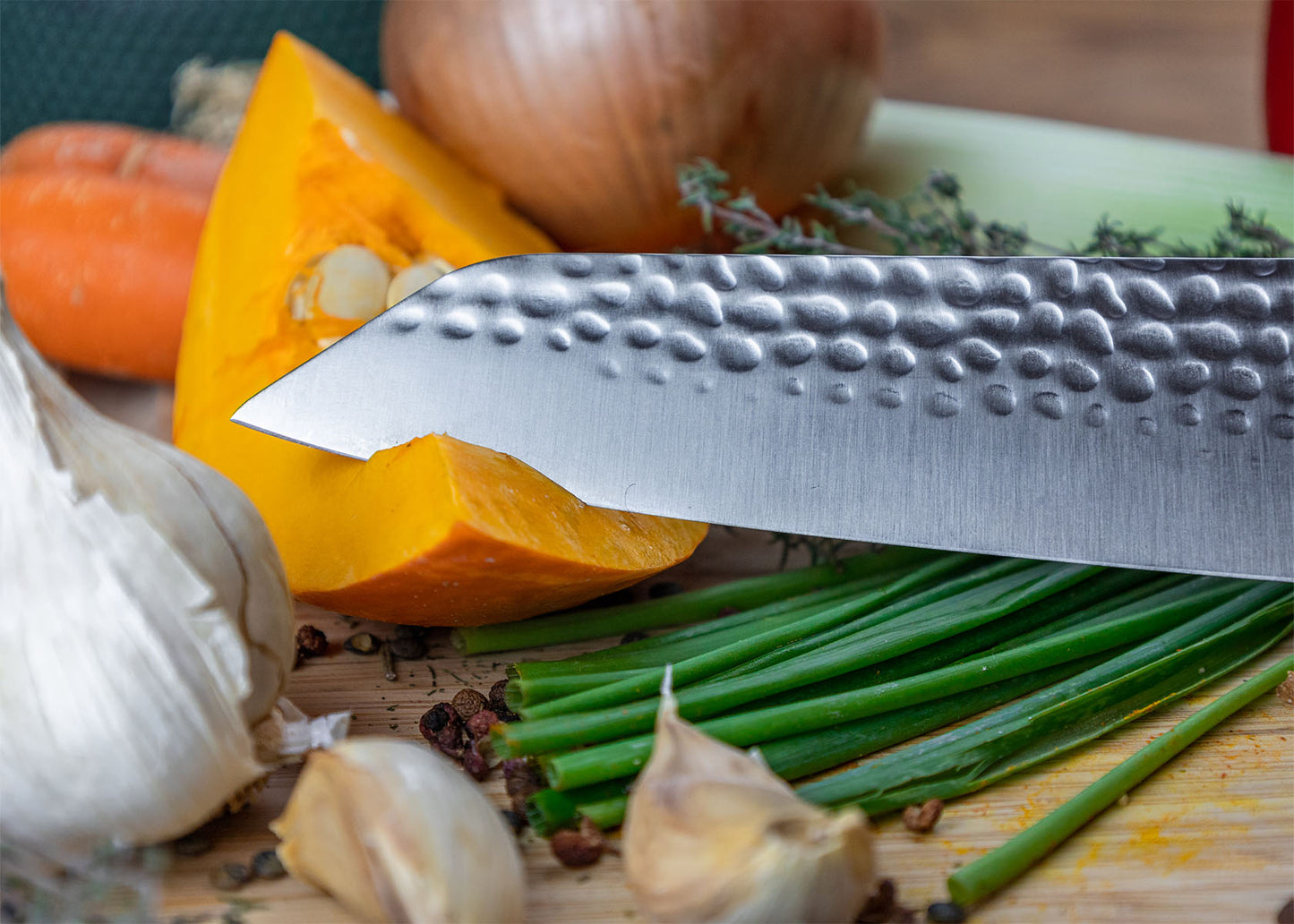 Essential 6-Piece Knife Set - Bunka Collection (cutting board)